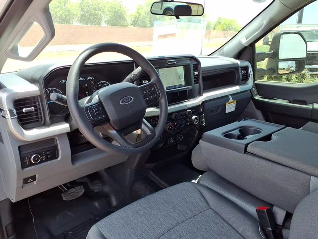 2026 Oxford White Ford Super Duty F-250 SRW XL RWD Truck