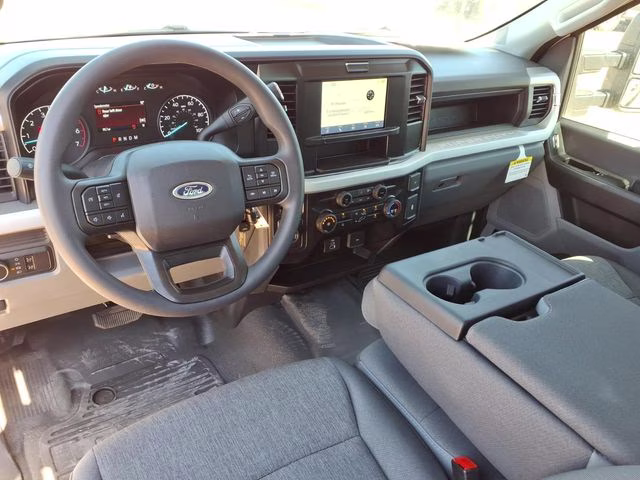 2025 Oxford White Ford Super Duty F-250 SRW XL RWD Truck