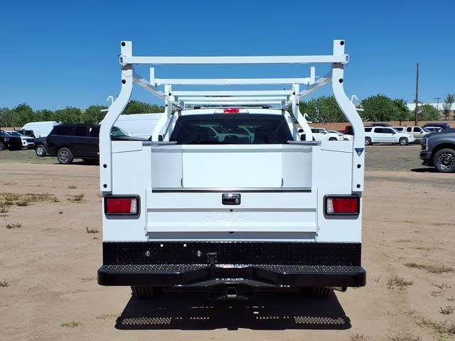 2025 Oxford White Ford Super Duty F-250 SRW XL RWD Truck