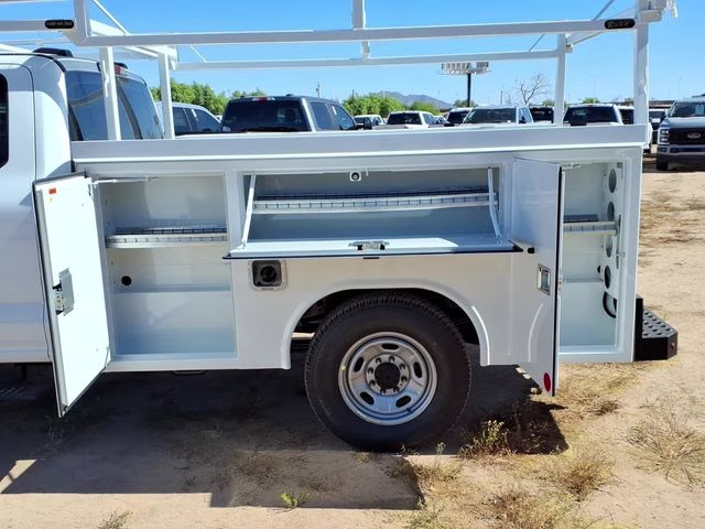 2026 Oxford White Ford Super Duty F-250 SRW XL RWD Truck