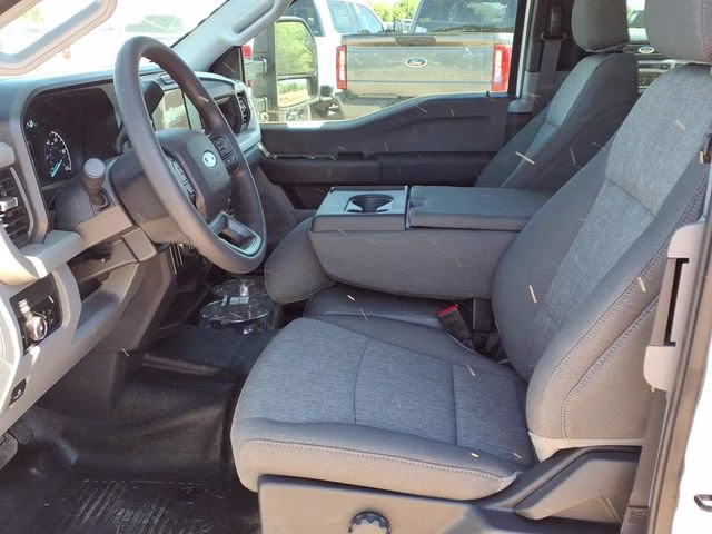 2026 Oxford White Ford Super Duty F-250 SRW XL RWD Truck