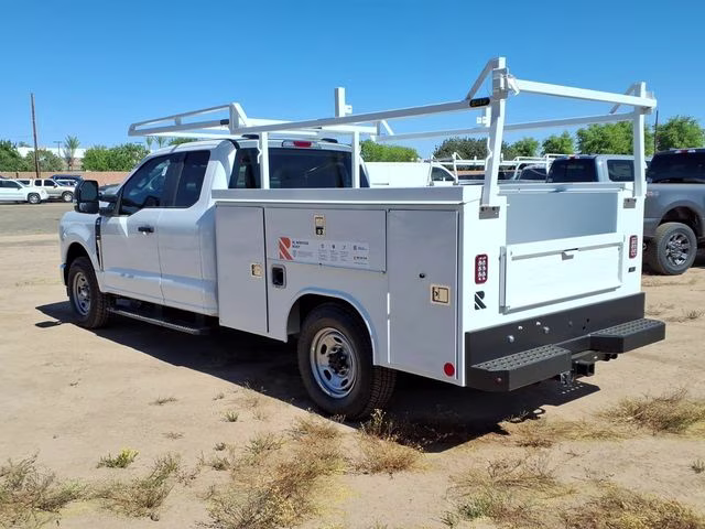2026 Oxford White Ford Super Duty F-250 SRW XL RWD Truck