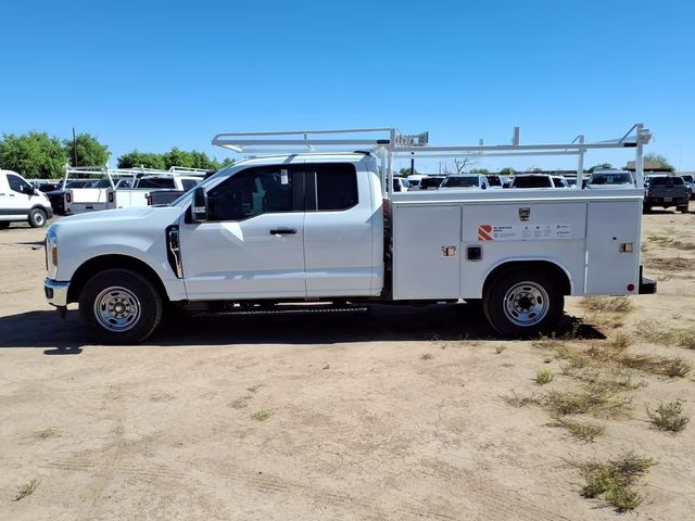2026 Oxford White Ford Super Duty F-250 SRW XL RWD Truck
