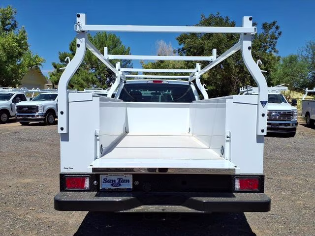 2026 Oxford White Ford Super Duty F-250 SRW XL RWD Truck