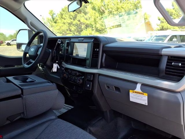2026 Oxford White Ford Super Duty F-250 SRW XL RWD Truck