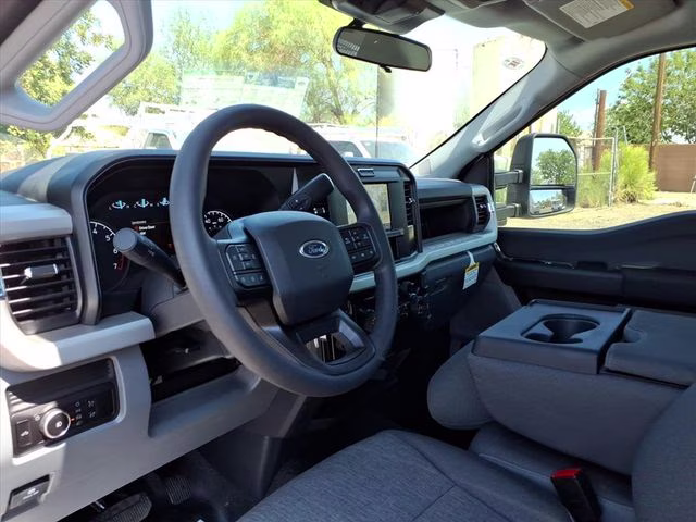 2026 Oxford White Ford Super Duty F-250 SRW XL RWD Truck