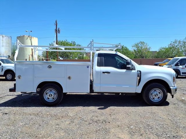 2026 Oxford White Ford Super Duty F-250 SRW XL RWD Truck