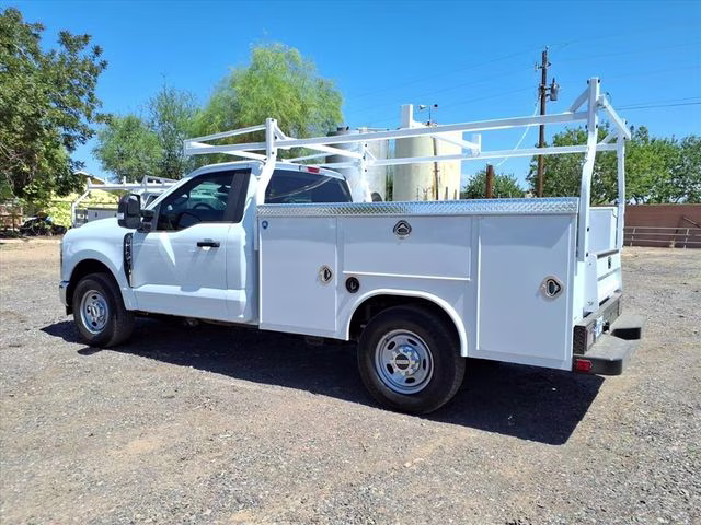 2026 Oxford White Ford Super Duty F-250 SRW XL RWD Truck