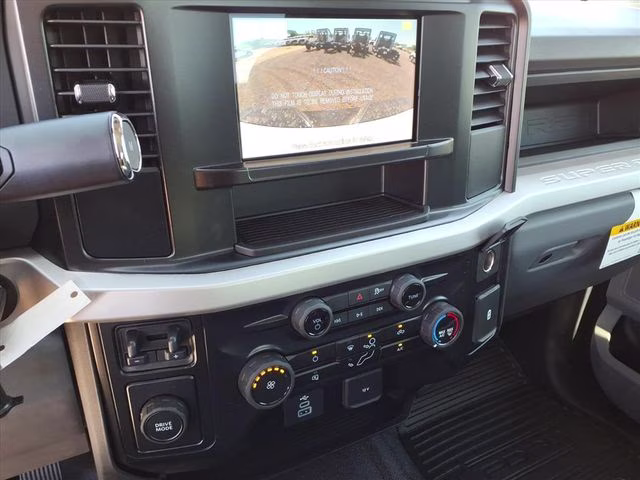 2026 Oxford White Ford Super Duty F-250 SRW XL RWD Truck
