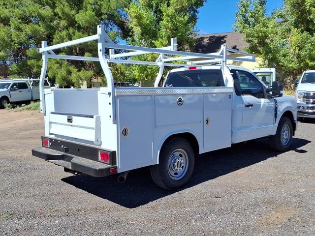 2026 Oxford White Ford Super Duty F-250 SRW XL RWD Truck