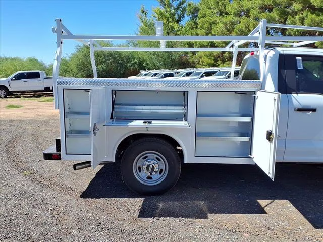 2026 Oxford White Ford Super Duty F-250 SRW XL RWD Truck