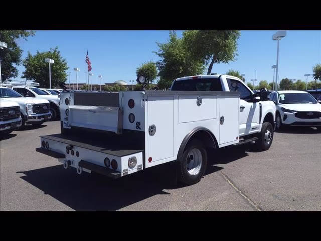 2024 Oxford White Ford Super Duty F-350 DRW XL 4X4 Chassis