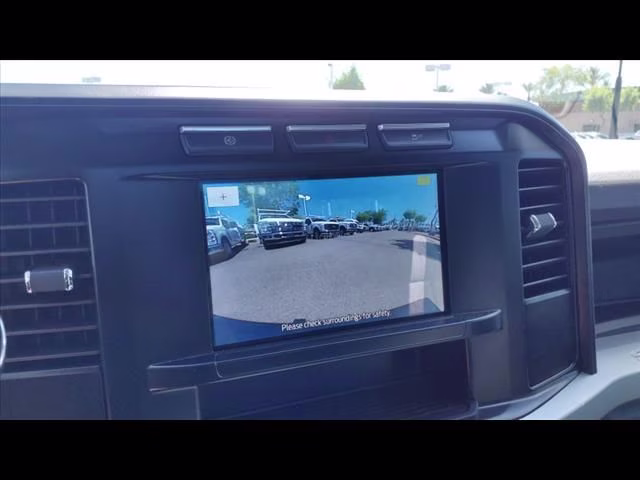 2024 Oxford White Ford Super Duty F-350 DRW XL 4X4 Chassis
