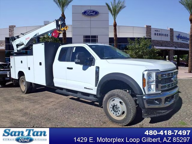2026 Agate Black Metallic Ford Super Duty F-550 DRW XL 4X4 Chassis