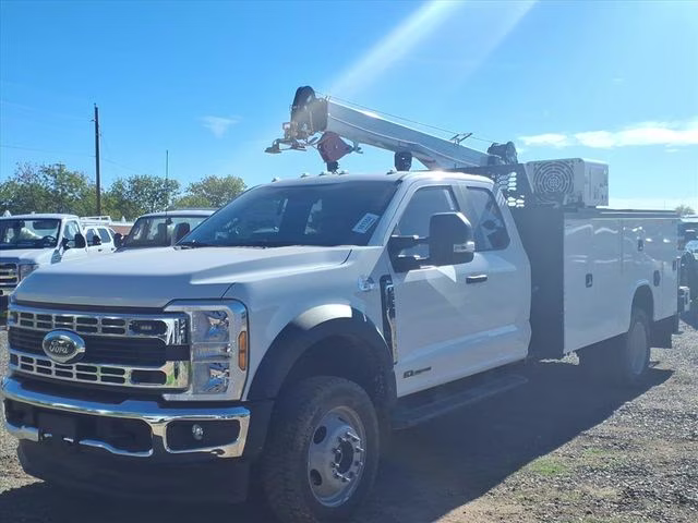 2026 Agate Black Metallic Ford Super Duty F-550 DRW XL 4X4 Chassis