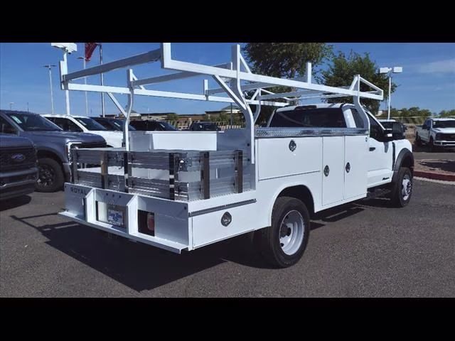 2024 Oxford White Ford Super Duty F-550 DRW XL RWD Chassis