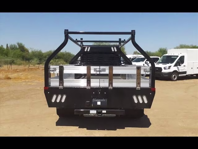 2024 Oxford White Ford Super Duty F-550 DRW XL 4X4 Chassis
