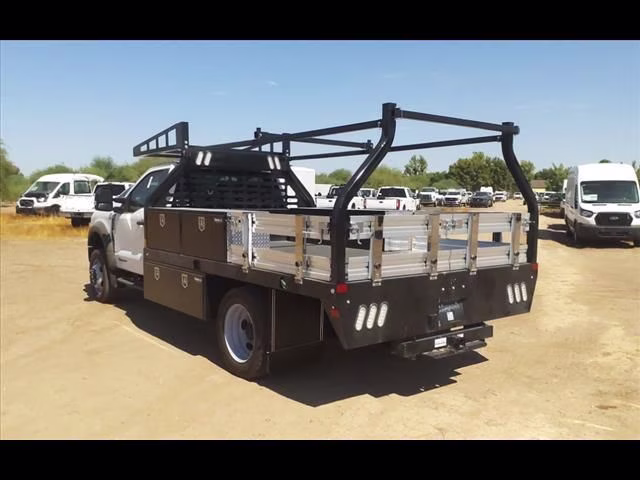 2024 Oxford White Ford Super Duty F-550 DRW XL 4X4 Chassis