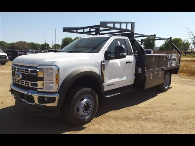 2024 Oxford White Ford Super Duty F-550 DRW XL 4X4 Chassis