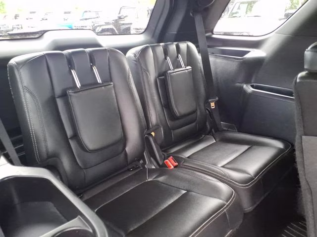 2016 Ingot Silver Ford Explorer Limited FWD SUV