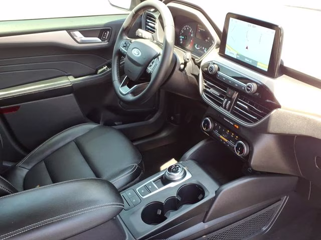 2022 Carbonized Gray Metallic Ford Escape SEL FWD SUV