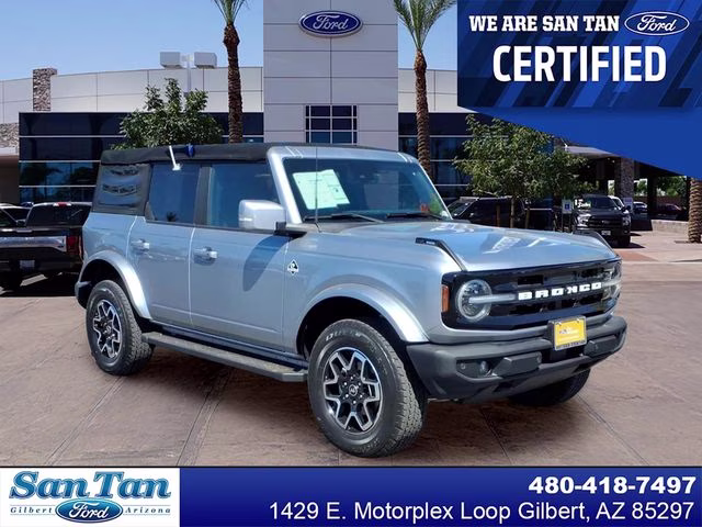 2021 Iconic Silver Metallic Ford Bronco Outer Banks 4X4 SUV