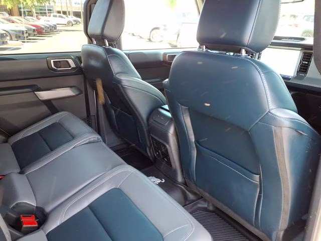 2021 Iconic Silver Metallic Ford Bronco Outer Banks 4X4 SUV