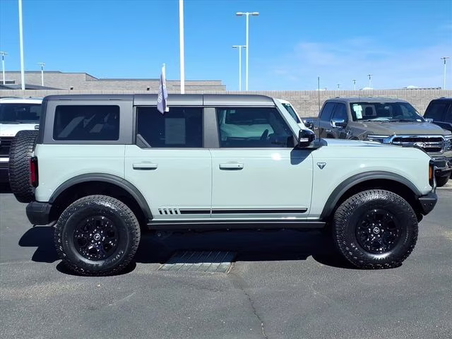 2021 Cactus Gray Ford Bronco First Edition 4X4 SUV