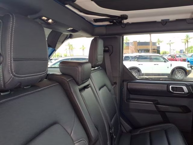 2025 Velocity Blue Metallic Ford Bronco Badlands 4X4 SUV