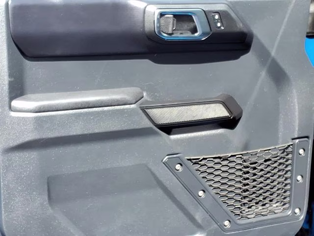 2025 Velocity Blue Metallic Ford Bronco Badlands 4X4 SUV