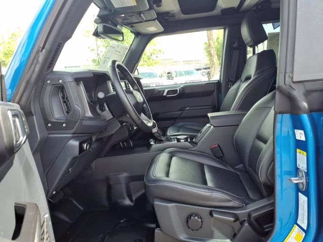 2025 Velocity Blue Metallic Ford Bronco Badlands 4X4 SUV