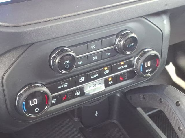 2025 Velocity Blue Metallic Ford Bronco Badlands 4X4 SUV