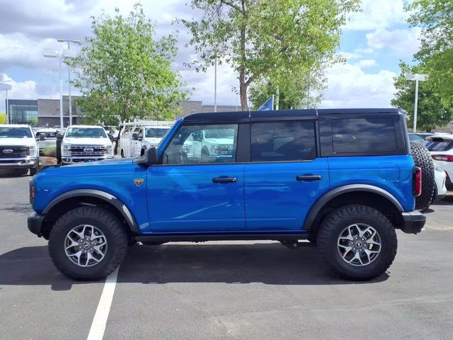 2025 Velocity Blue Metallic Ford Bronco Badlands 4X4 SUV