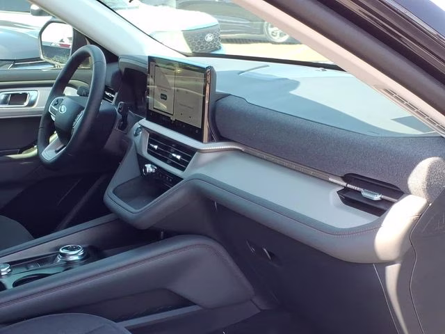 2026 Agate Black Metallic Ford Explorer Active RWD SUV