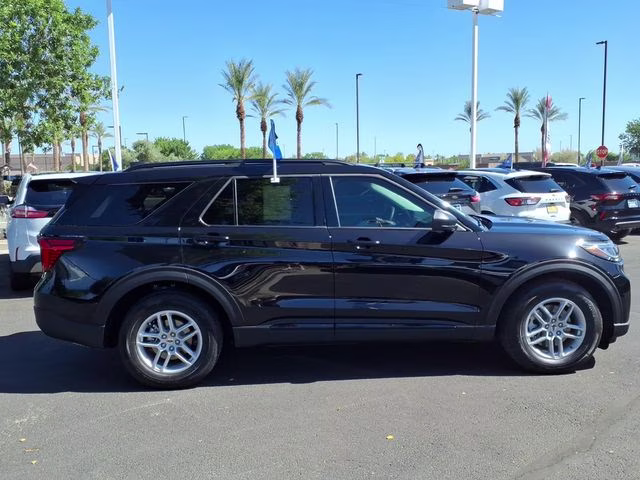 2026 Agate Black Metallic Ford Explorer Active RWD SUV