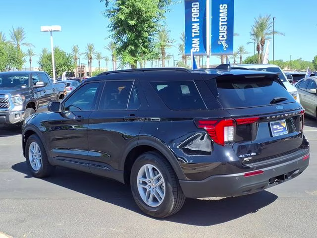 2026 Agate Black Metallic Ford Explorer Active RWD SUV