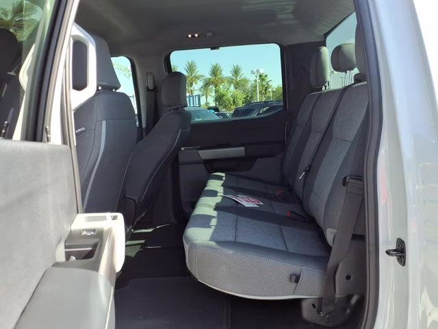 2026 Avalanche Ford Super Duty F-250 SRW XL 4X4 Truck