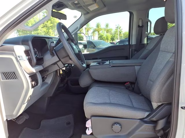 2026 Avalanche Ford Super Duty F-250 SRW XL 4X4 Truck