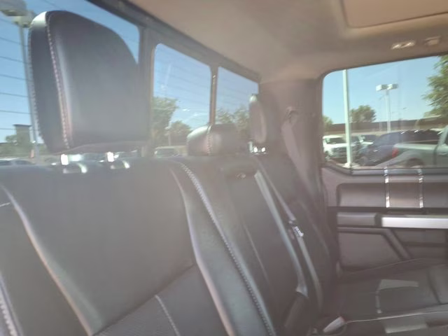 2020 Magnetic Ford Super Duty F-250 SRW Lariat 4X4 Truck