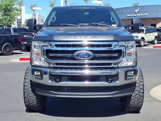 2020 Magnetic Ford Super Duty F-250 SRW Lariat 4X4 Truck