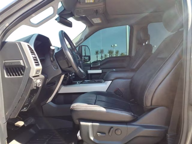 2020 Magnetic Ford Super Duty F-250 SRW Lariat 4X4 Truck