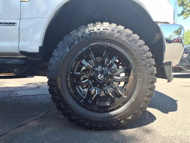 2018 Oxford White Ford Super Duty F-250 SRW XLT 4X4 Truck