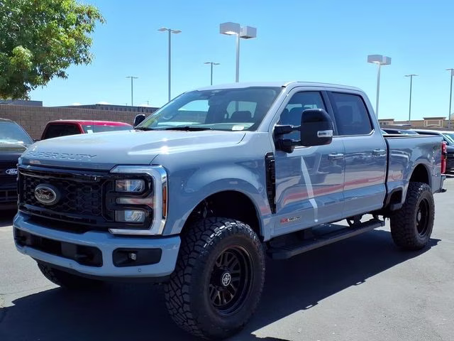 2026 Gray Metallic Ford Super Duty F-250 SRW Lariat 4X4 Truck