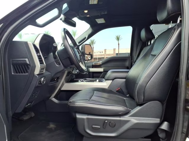 2022 Agate Black Metallic Ford Super Duty F-250 SRW Lariat 4X4 Truck