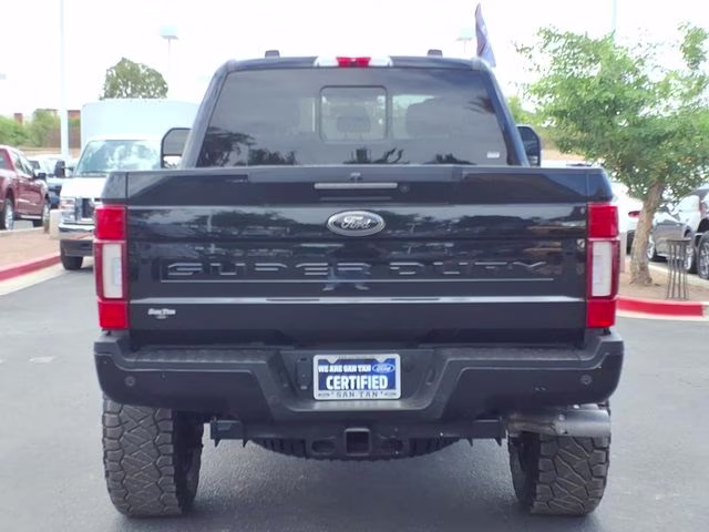 2022 Agate Black Metallic Ford Super Duty F-250 SRW Lariat 4X4 Truck