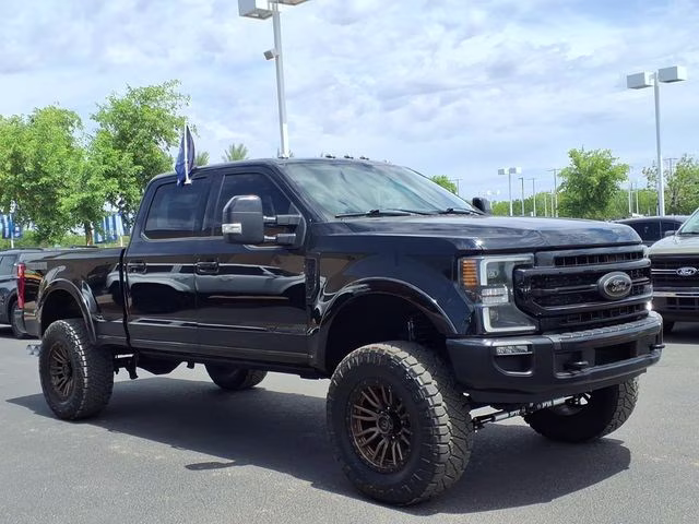 2022 Agate Black Metallic Ford Super Duty F-250 SRW Lariat 4X4 Truck