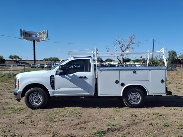 2026 Oxford White Ford Super Duty F-250 SRW XL RWD Truck