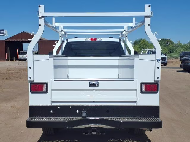 2026 Oxford White Ford Super Duty F-250 SRW XL RWD Truck