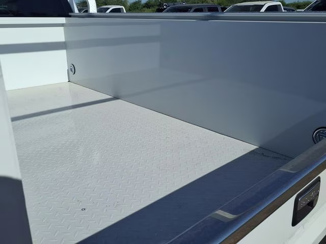 2026 Oxford White Ford Super Duty F-250 SRW XL RWD Truck