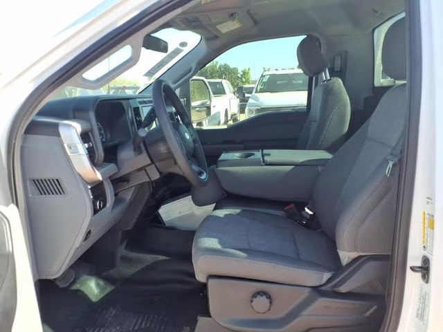 2026 Oxford White Ford Super Duty F-250 SRW XL RWD Truck